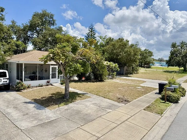 1438 San Juan Ct — Photo 6