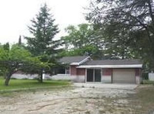 7804 Sisler Dr, Millersburg, MI 49759