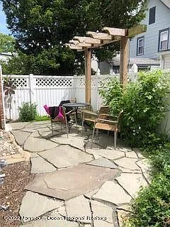 36 Surf Ave — Photo 11