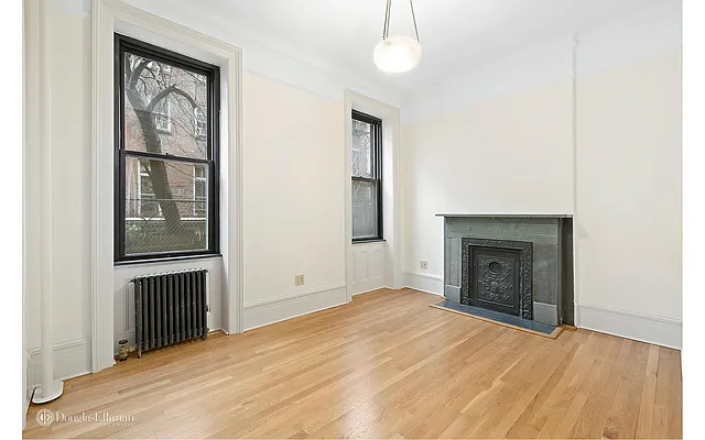 Rented by Douglas Elliman | media 3