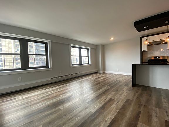 3rd image of 260 Audubon Ave APT 10A