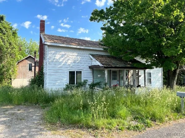 10776 W Main Rd, Ripley, NY 14775