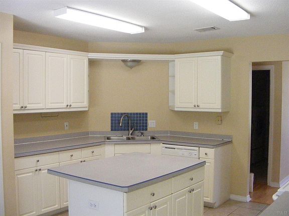 2nd image of 9055 Caribbean Dr