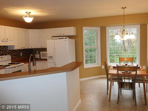 Kitchen/Dining Rm.