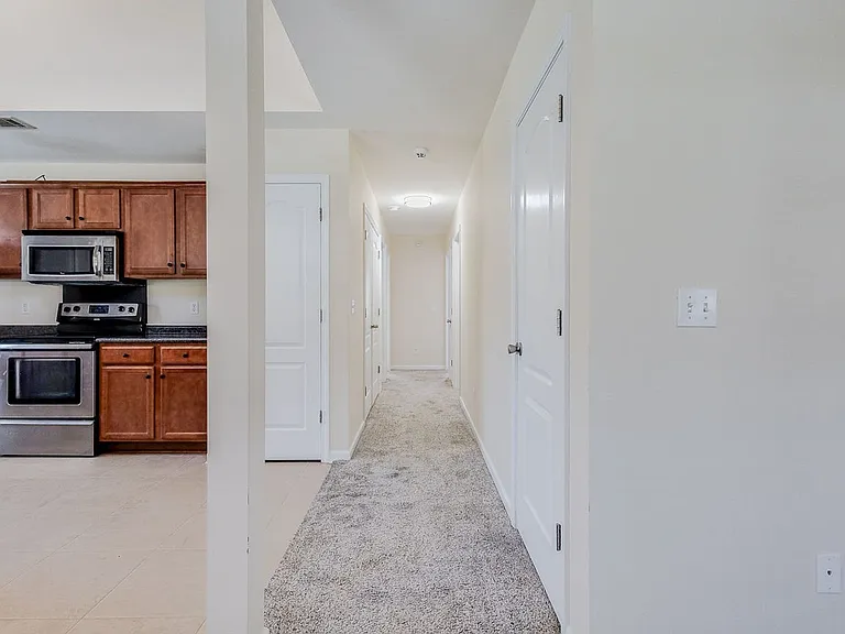 16 Castello Ave — Photo 9