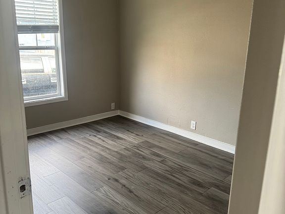 5th image of 8403 Riverstone Dr Unit A