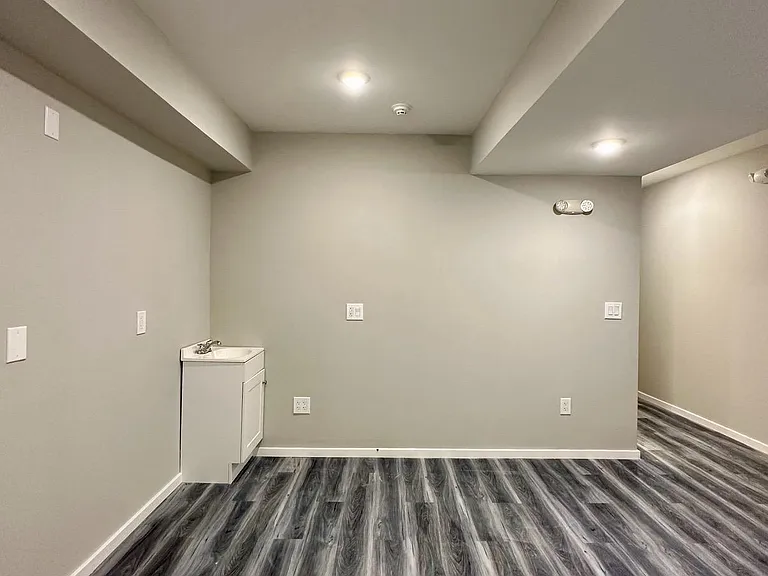 1225 W Dauphin St #3 — Photo 19