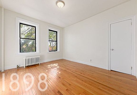 3rd image of 32-42 33rd St #C1