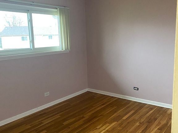 4th image of 1035 Lioncrest Dr