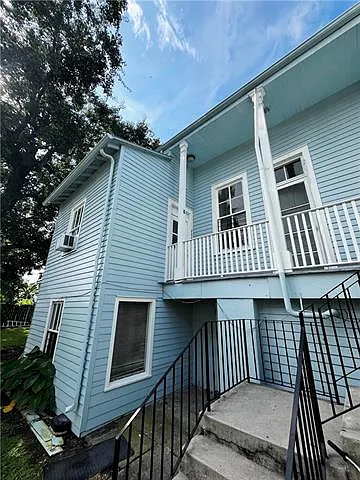 126 S Hennessey St — Photo 4