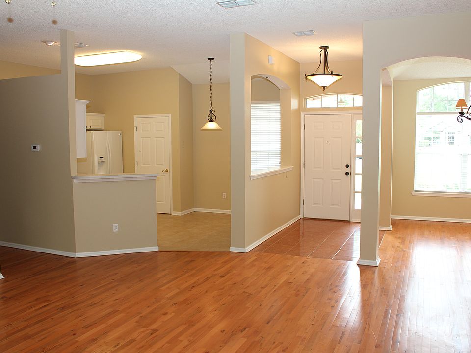 1st image of 3708 Navajo Pl