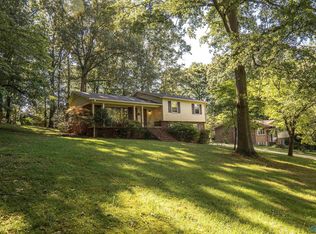 2112 Pell St, Scottsboro, AL 35769