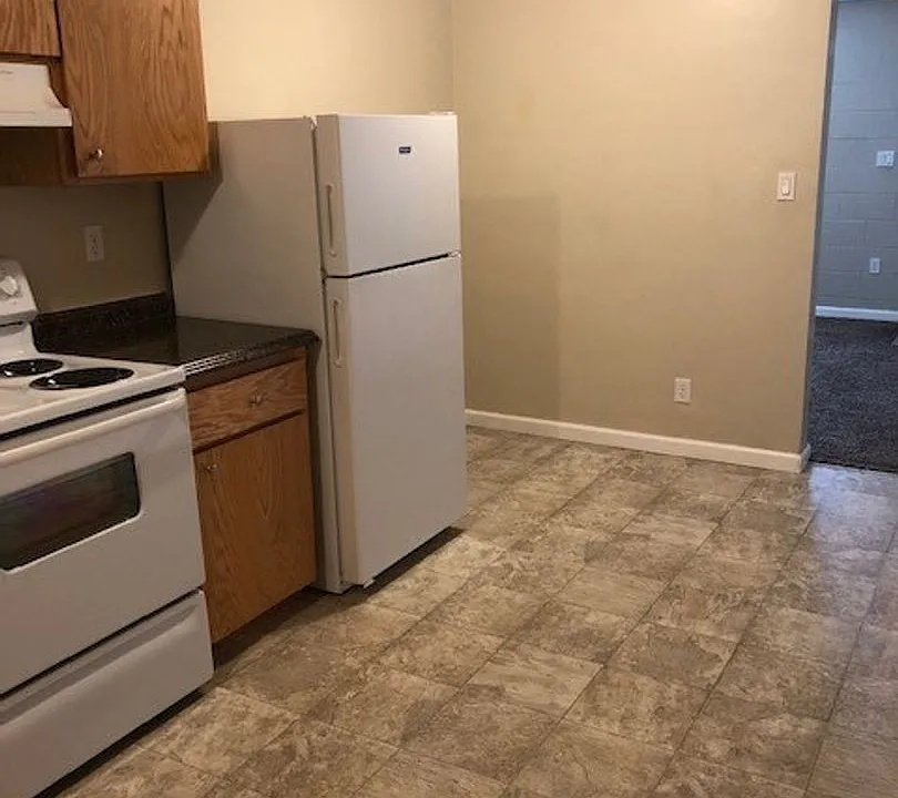 Building Photo 5