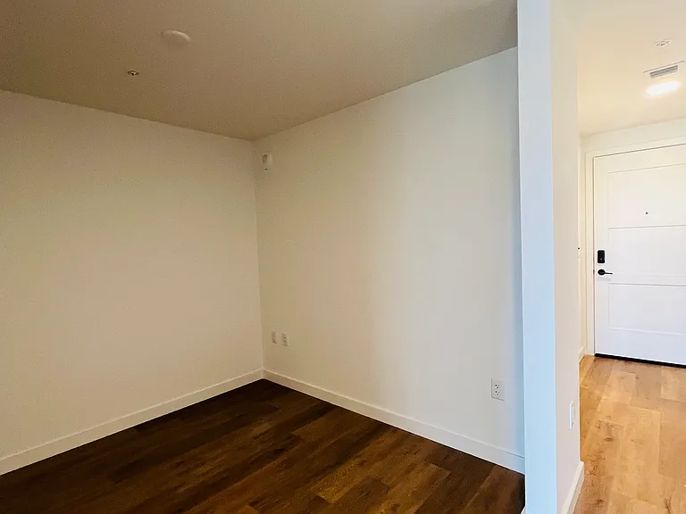 1646 NE 124th St #246 — Photo 6