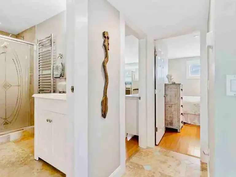 67 Southern Blvd — Photo 14