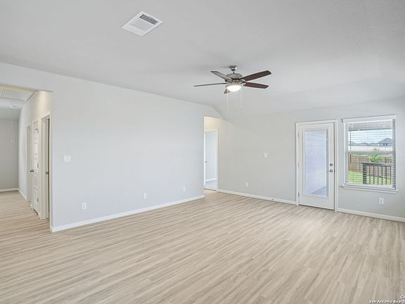 5th image of 12918 Lusi Lane