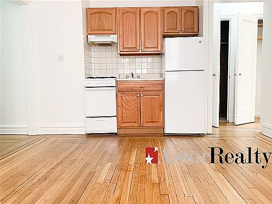 1st image of 31-21 29th St #1B