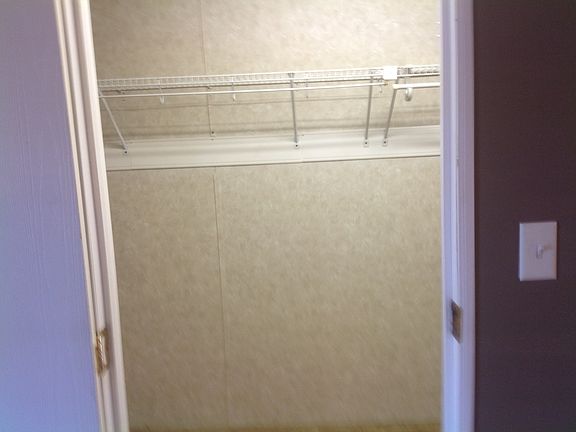 3rd image of 101 Columbia Dr
