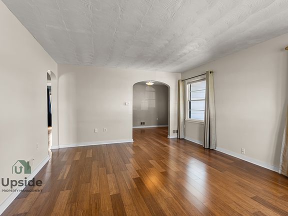 2nd image of 2504 E Sharp Ave