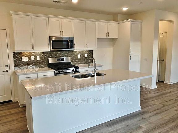 5th image of 35813 Breckyn Ln