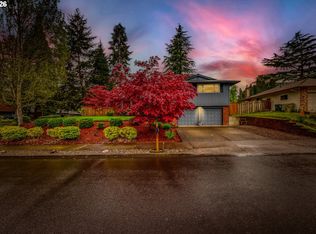 4615 NW Salishan Dr, Portland, OR 97229