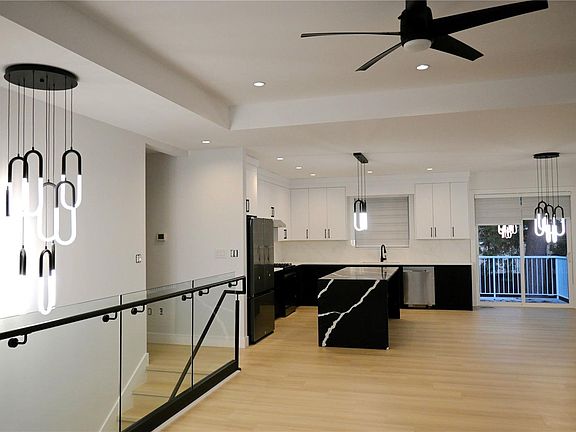 4th image of 610 Rotayo Rd