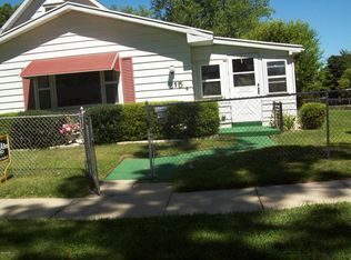 215 E Walnut St, Albion, MI