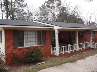 5742 Camden Rd, Fayetteville, NC 28306