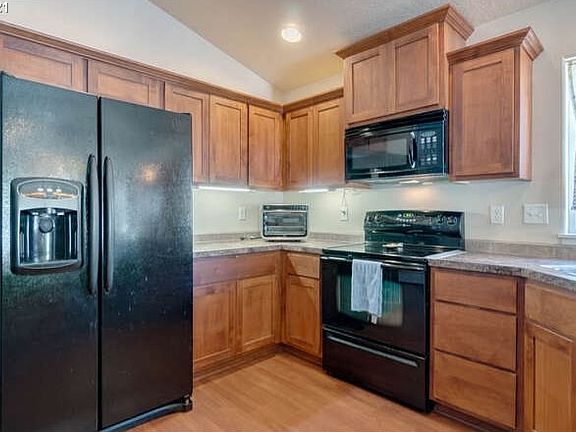 3rd image of 3006 NE 157th Ct