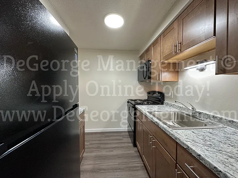 William's Tribute Apartments — Photo 62