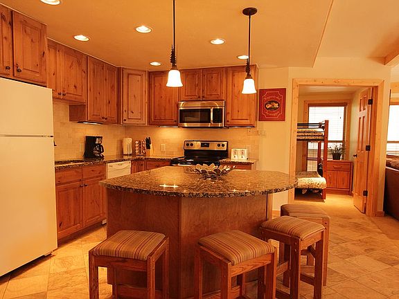 2nd image of 705 Snowberry Ln #108