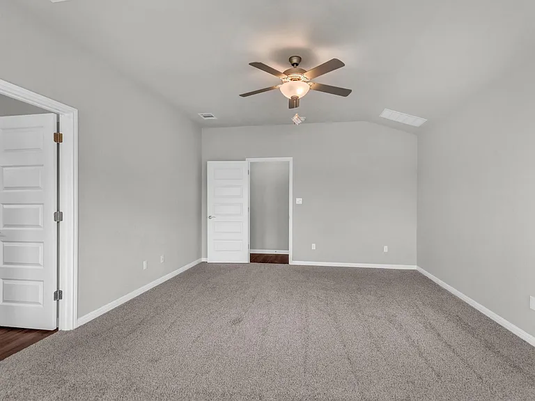 386 El Capitan Loop — Photo 18