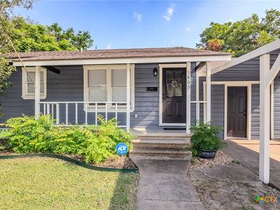 1805 E Crestwood Dr, Victoria, TX, 77901