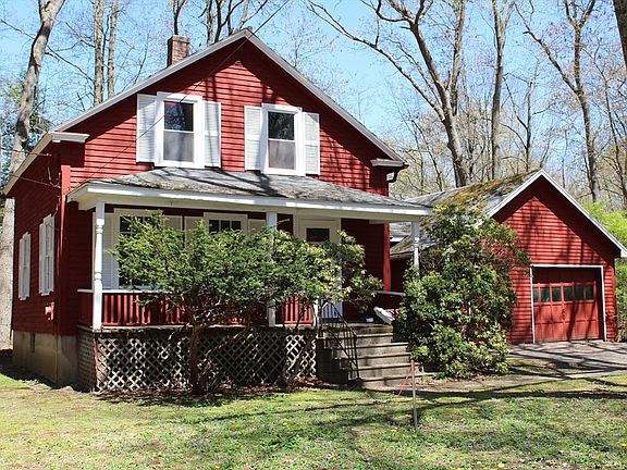 2nd image of 114 Milford St #109