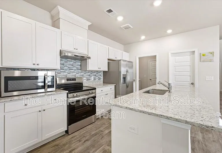 142 Bottlebrush Dr — Photo 11