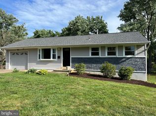 7131 Wilburdale Dr, Annandale, VA 22003