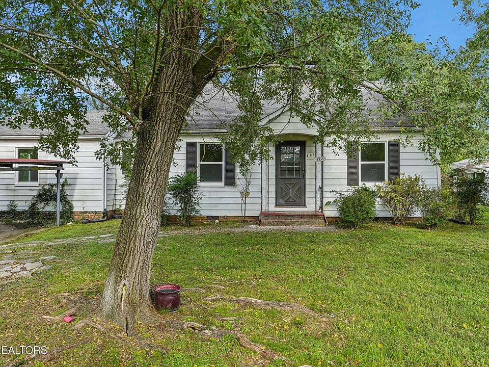 1st image of 111 Park Dr