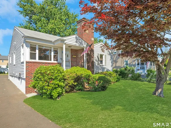 69 Willowbrook Avenue, Stamford, CT 06902