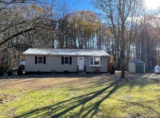 4 Forest Ln, Boscawen, NH 03303