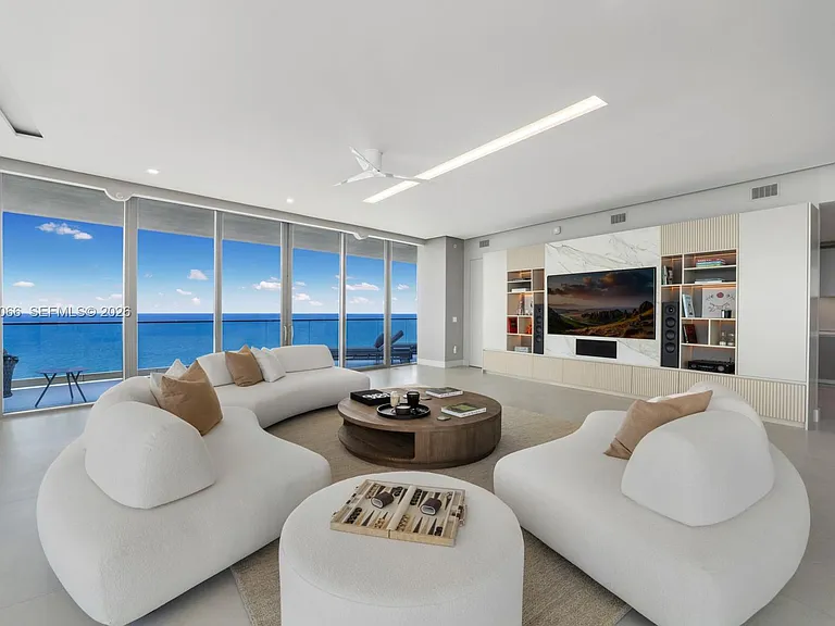 18975 Collins Ave #3000 — Photo 3