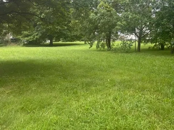 1107 Edwardsburg Ave, Elkhart, IN 46514