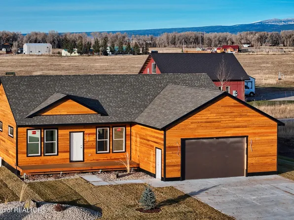 922 Stone Crop Rd, Victor, ID 83455