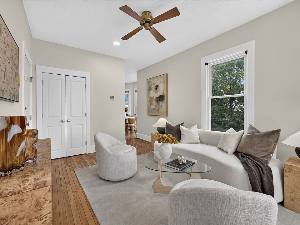 1st image of 118 High St #9