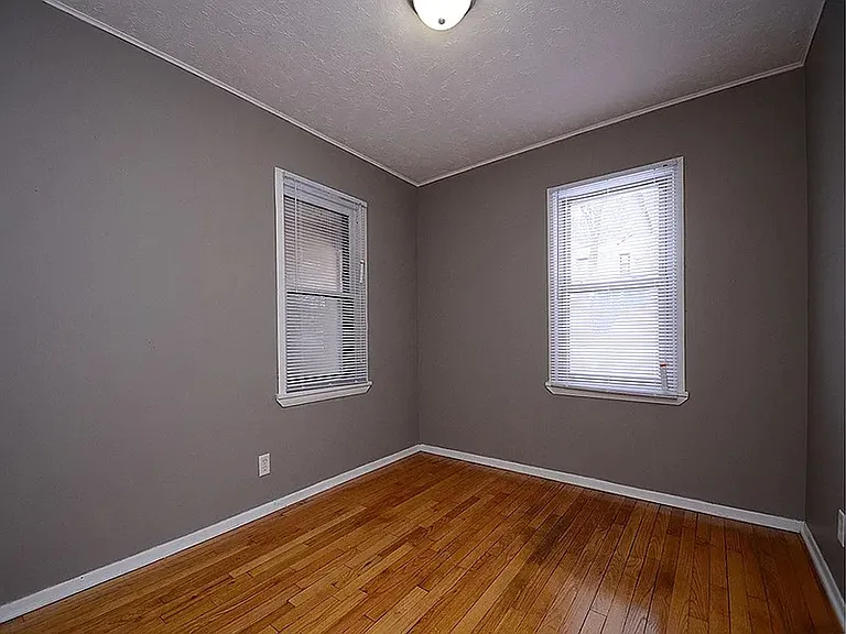 1309 Franklin St — Photo 9