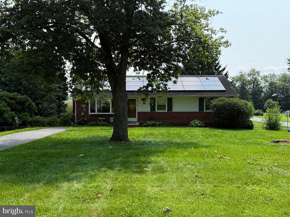 1st image of 5601 Calvert Dr