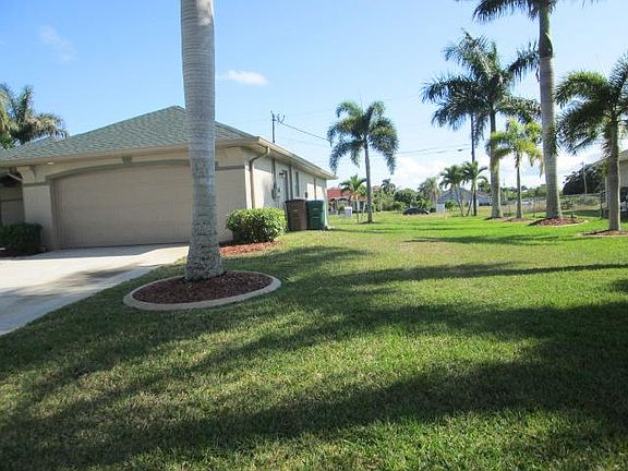 2nd image of 1626 SW 52nd St
