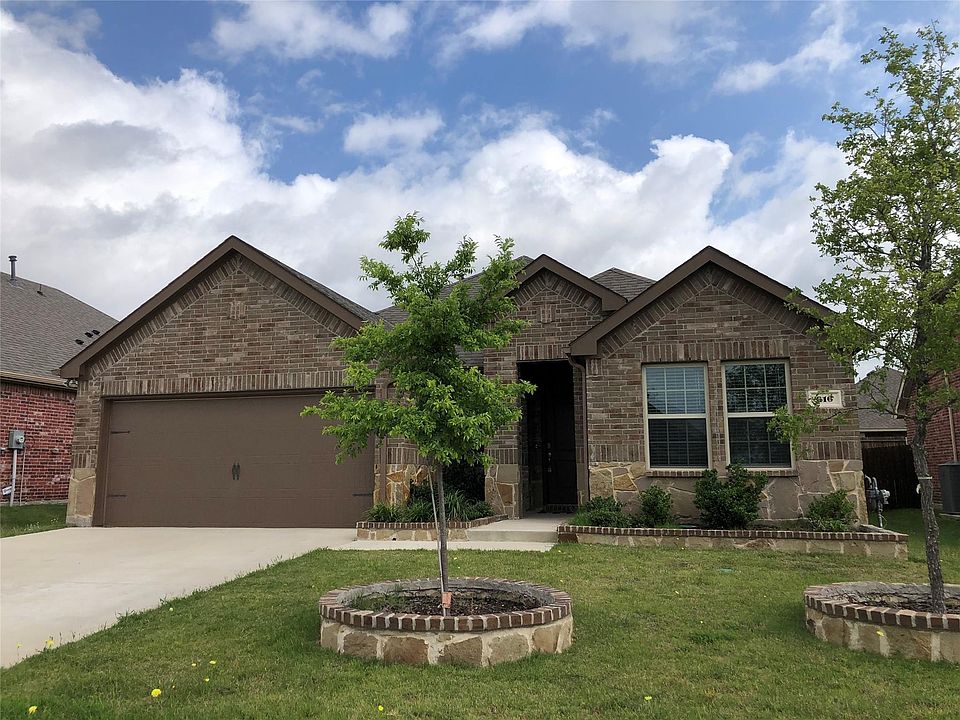 1st image of 616 Rawhide Way