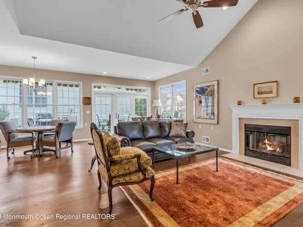 71 Rolling Meadows Boulevard S, Ocean Twp, NJ 07712