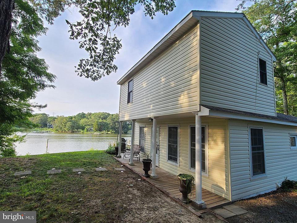 71 Holiday Ln, Hague, VA 22469 Zillow