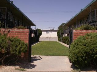 1015 Valencia Dr SE, Albuquerque, NM 87108